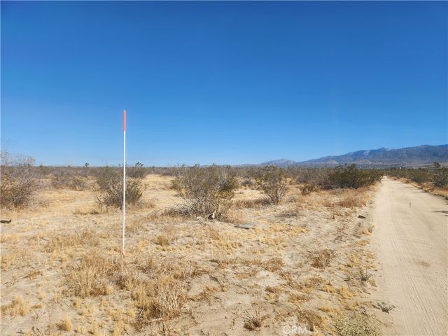 40 AC Pomona Road, Pinon Hills, CA 92372