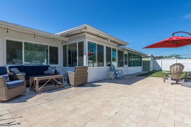 731 44TH AVENUE NE, St Petersburg, FL 33703