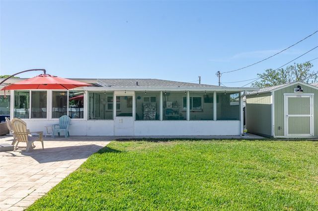 731 44TH AVENUE NE, St Petersburg, FL 33703