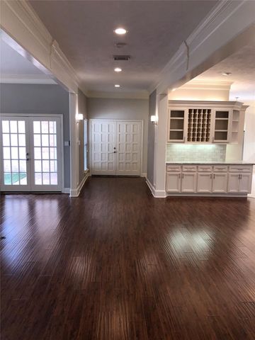 10310 Chevy Chase Drive, Houston, TX 77042