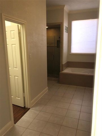 10310 Chevy Chase Drive, Houston, TX 77042