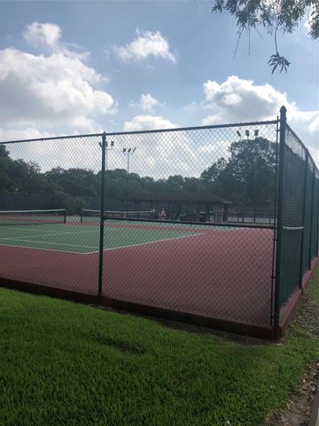 10310 Chevy Chase Drive, Houston, TX 77042