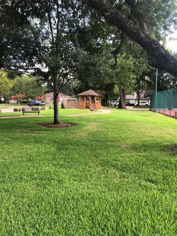 10310 Chevy Chase Drive, Houston, TX 77042