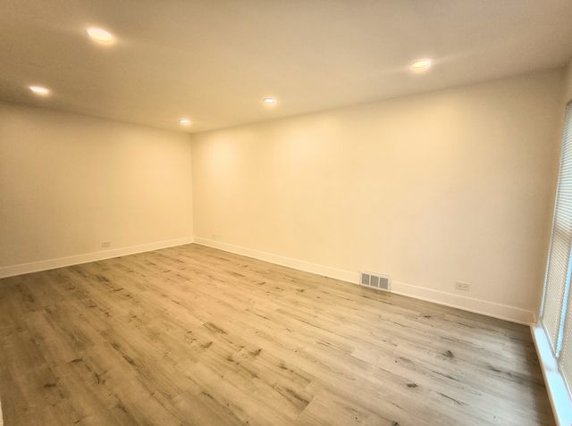 2934 W 103rd Street, Chicago, IL 60655