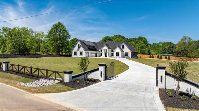 2366 Wall Road, Monroe, GA 30655