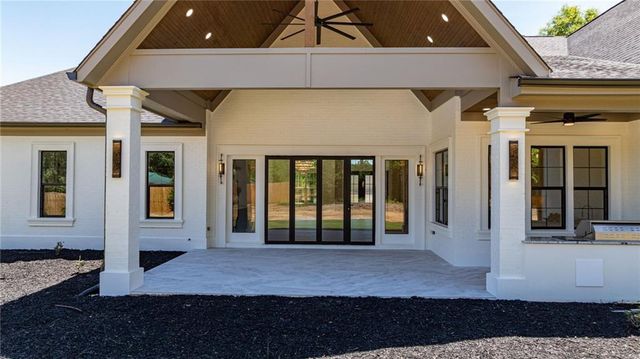 2366 Wall Road, Monroe, GA 30655