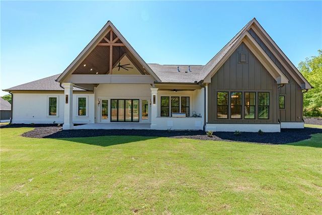 2366 Wall Road, Monroe, GA 30655