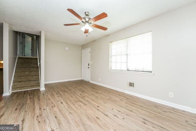 2081 Countydown Lane, Stone Mountain, GA 30088