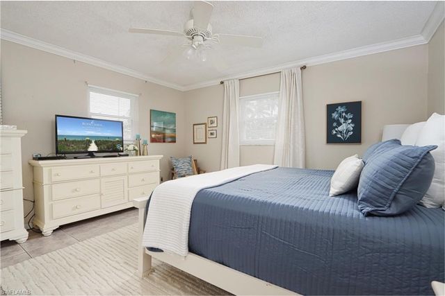 940 3rd ST S 101, Naples, FL 34102