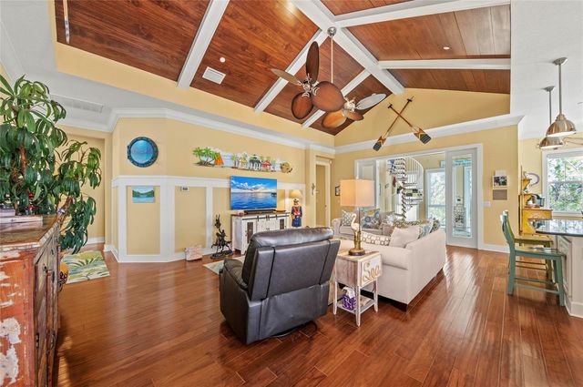 267 SAPPHIRE LAKE DRIVE 202, Bradenton, FL 34209