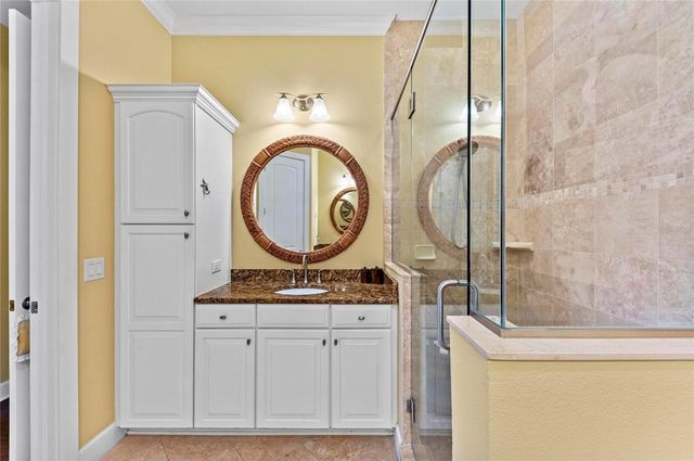 267 SAPPHIRE LAKE DRIVE 202, Bradenton, FL 34209