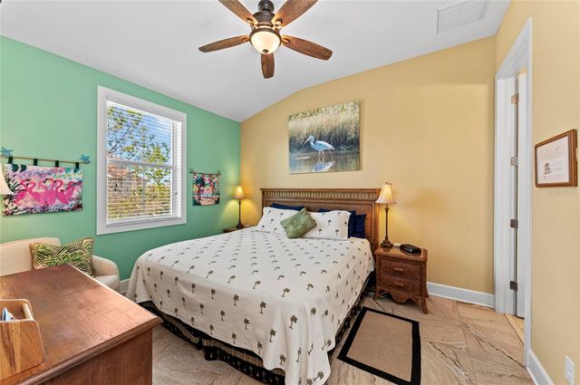 267 SAPPHIRE LAKE DRIVE 202, Bradenton, FL 34209