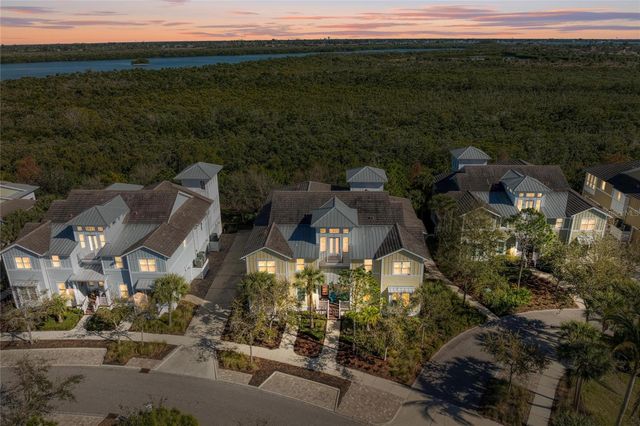 267 SAPPHIRE LAKE DRIVE 202, Bradenton, FL 34209