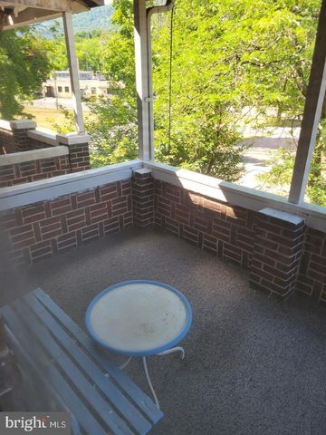 523-525 MARYLAND AVE, Westernport, MD 21562