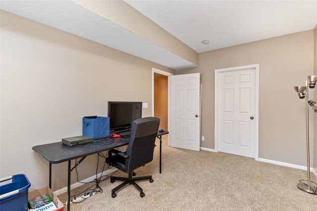 2609 Somerset Drive, Ames, IA 50010