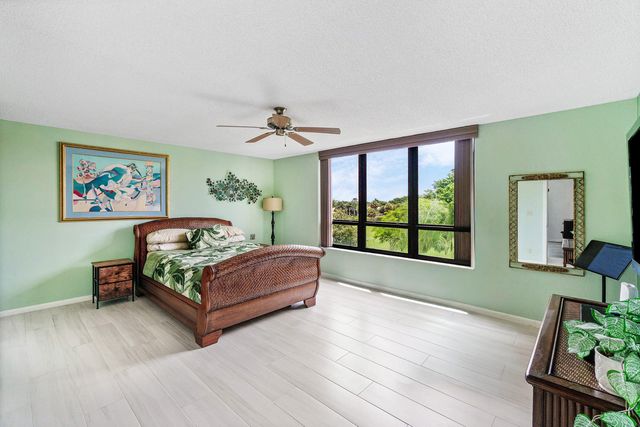7202 Promenade Drive 401, Boca Raton, FL 33433