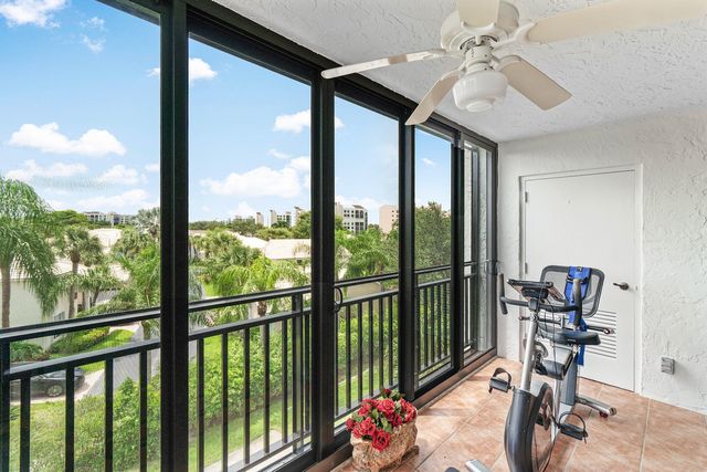 7202 Promenade Drive 401, Boca Raton, FL 33433