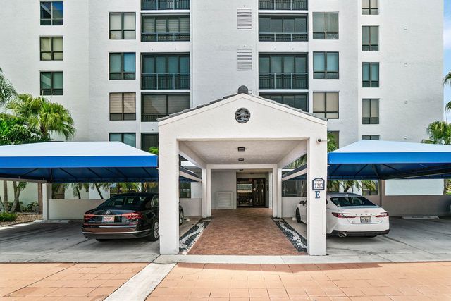 7202 Promenade Drive 401, Boca Raton, FL 33433