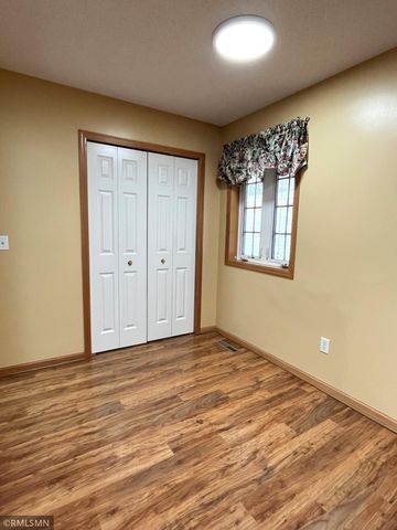 17256 Deerfield Drive SE, Prior Lake, MN 55372