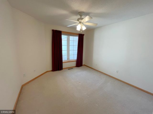 17256 Deerfield Drive SE, Prior Lake, MN 55372