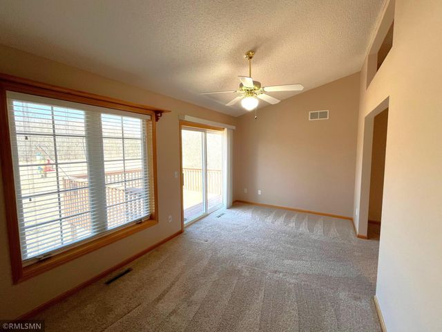 17256 Deerfield Drive SE, Prior Lake, MN 55372
