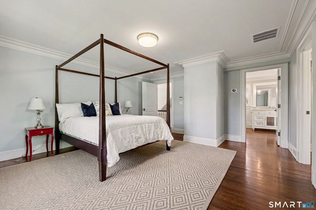 322 Main Street, New Canaan, CT 06840