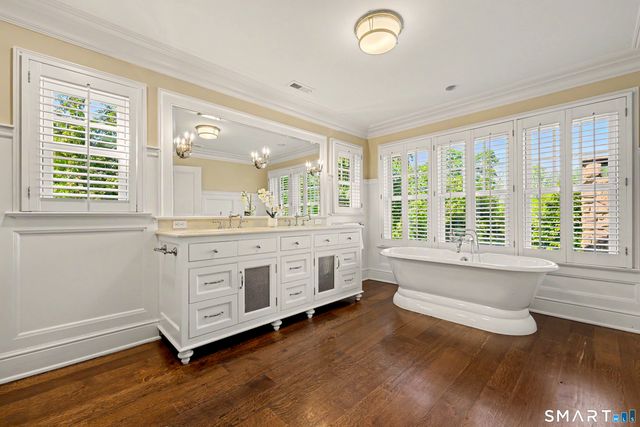 322 Main Street, New Canaan, CT 06840