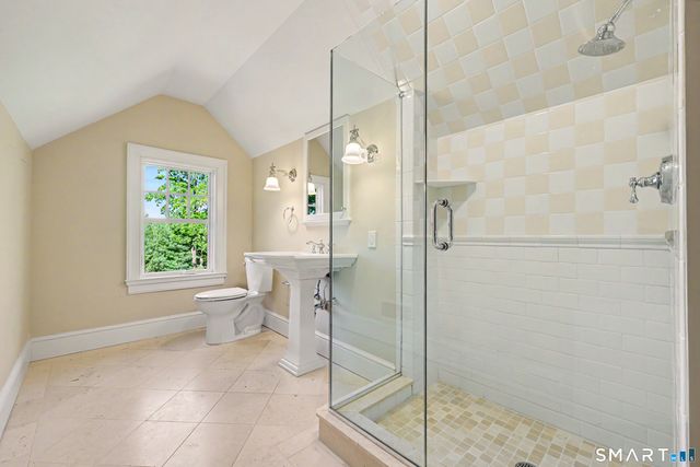 322 Main Street, New Canaan, CT 06840