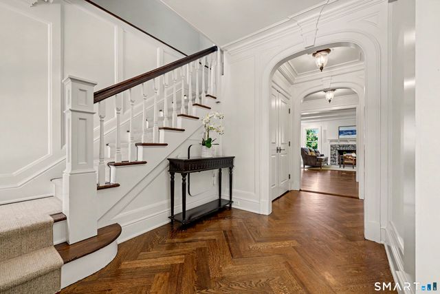 322 Main Street, New Canaan, CT 06840