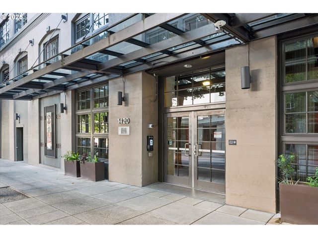1420 Nw LOVEJOY St 320, Portland, OR 97209