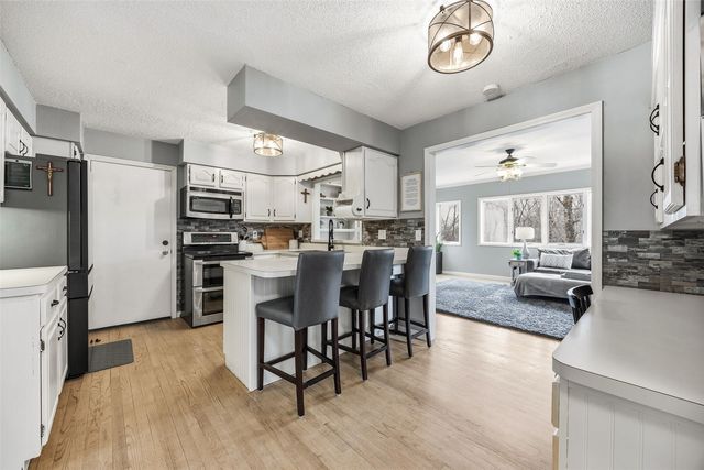 3004 Orrian Drive SE, Cedar Rapids, IA 52403