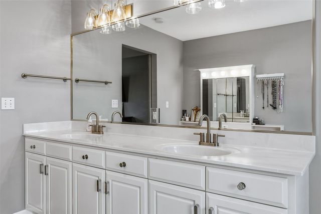 3004 Orrian Drive SE, Cedar Rapids, IA 52403