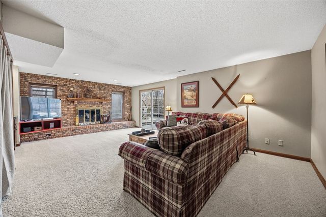 3004 Orrian Drive SE, Cedar Rapids, IA 52403