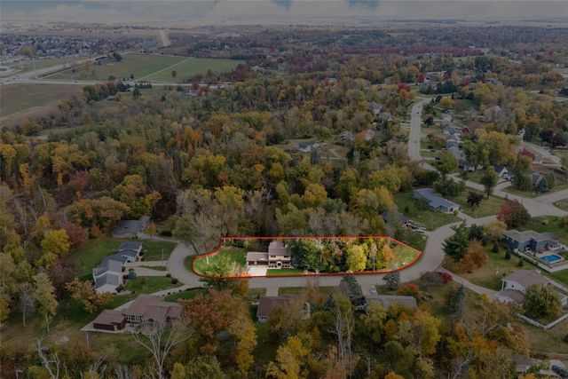 3004 Orrian Drive SE, Cedar Rapids, IA 52403