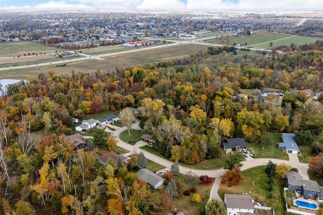 3004 Orrian Drive SE, Cedar Rapids, IA 52403