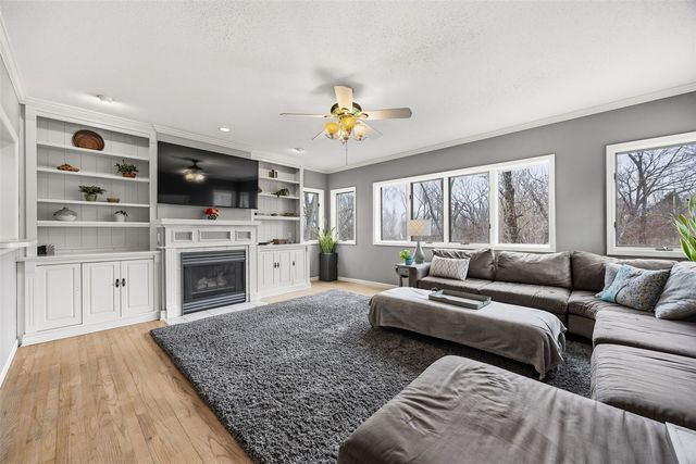 3004 Orrian Drive SE, Cedar Rapids, IA 52403