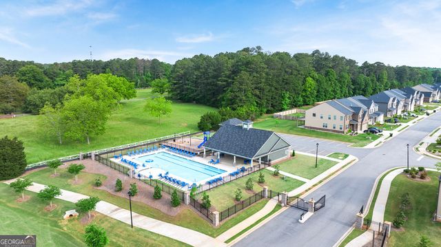 1915 Endress Circle, Hampton, GA 30228