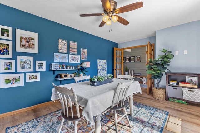 602 Woodland CIRCLE, Waterford, WI 53185
