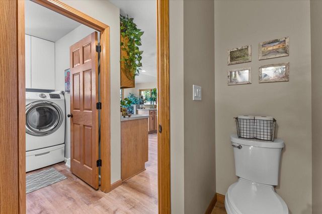 602 Woodland CIRCLE, Waterford, WI 53185