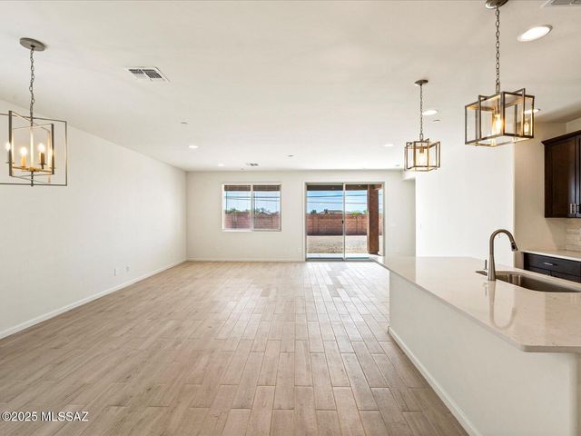 9721 W Larson Street, Marana, AZ 85658