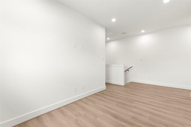 2717 Sampson Street, Houston, TX 77004