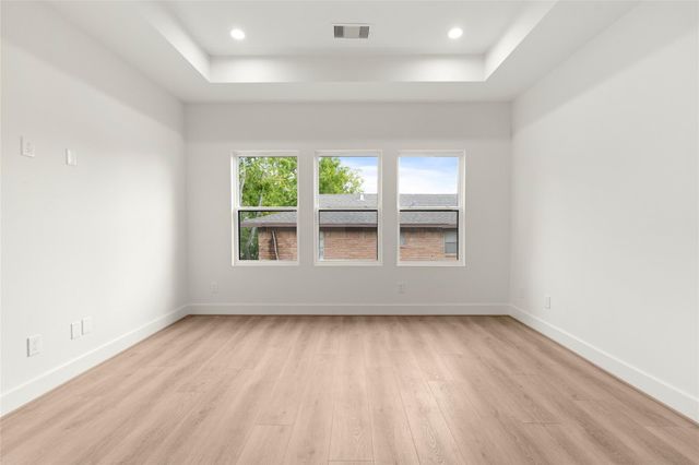 2717 Sampson Street, Houston, TX 77004