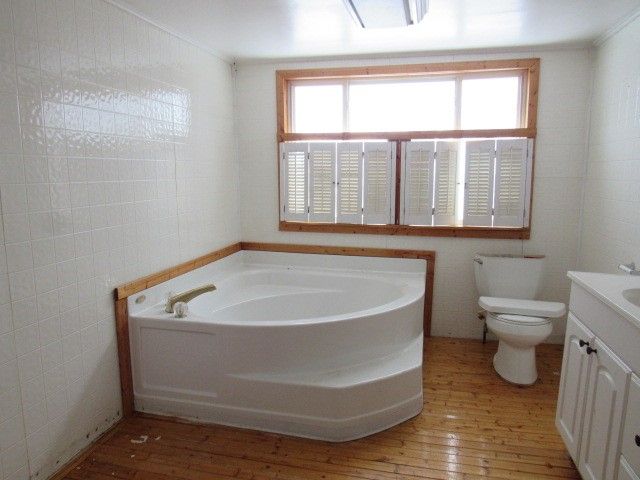 401 N Broadway Street, Scottdale, PA 15683