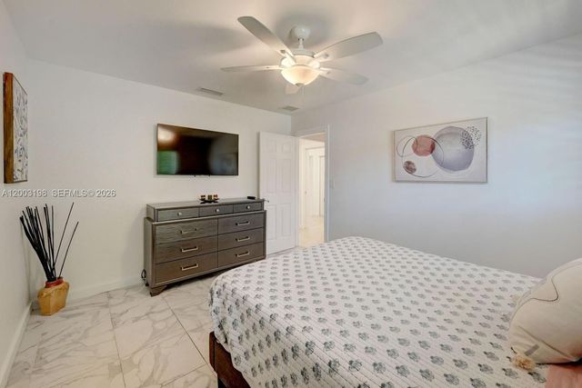 932 Polk St, Hollywood, FL 33019