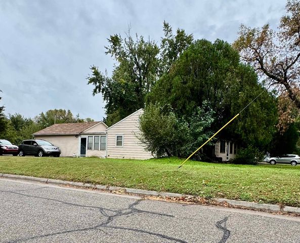 3354 N Coolidge Ave, Wichita, KS 67204