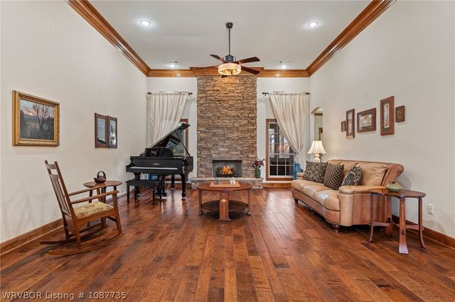 6700 Riley Park Drive, Fort Smith, AR 72916