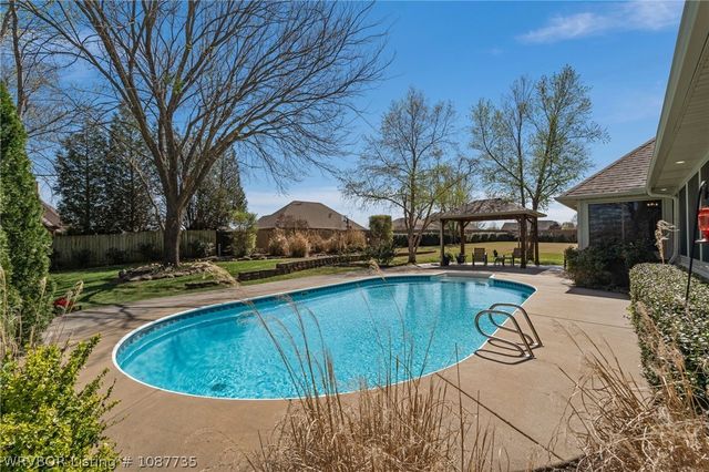 6700 Riley Park Drive, Fort Smith, AR 72916