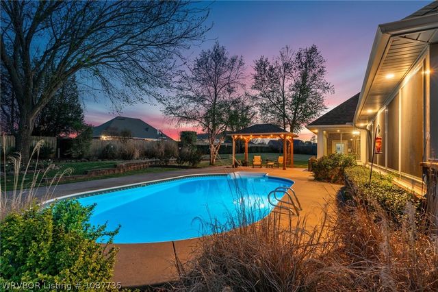 6700 Riley Park Drive, Fort Smith, AR 72916