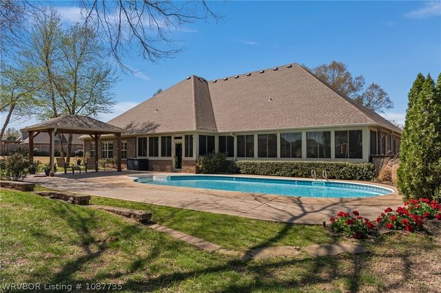 6700 Riley Park Drive, Fort Smith, AR 72916