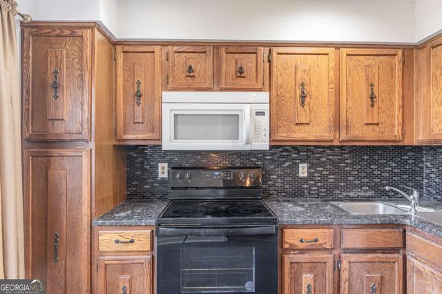 1012 Country Court, Lawrenceville, GA 30044